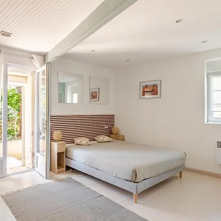 Longere De Charme Avec Piscine, Proche Ocean Lairoux