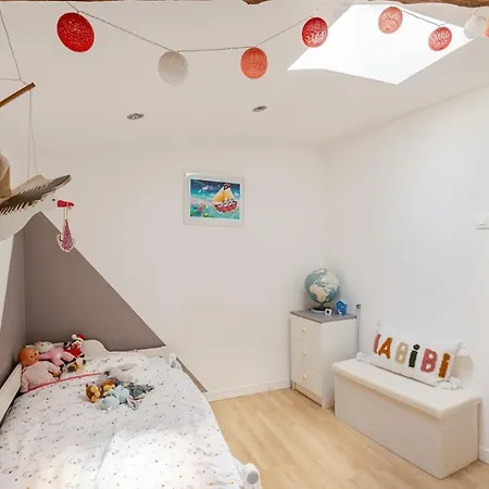 Longere De Charme Avec Piscine, Proche Ocean בית הארחה